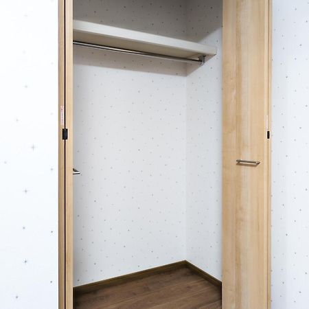 Apartament 花園町駅から1分 難波から4分 今年リフォーム済み シャワー洗面トイレ各階付き 通天閣難波天王寺大阪城近々 Wi-Fi有り 星夜屋 Zewnętrze zdjęcie
