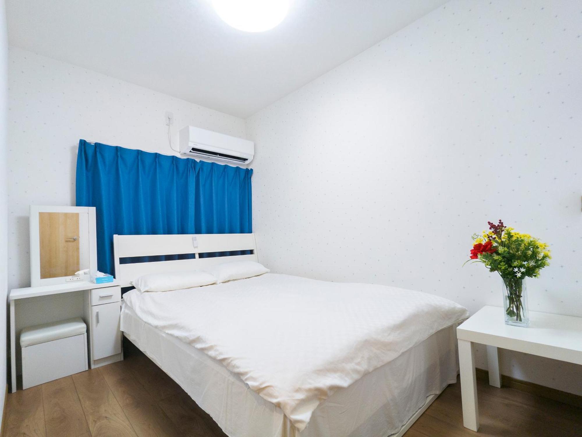 Apartament 花園町駅から1分 難波から4分 今年リフォーム済み シャワー洗面トイレ各階付き 通天閣難波天王寺大阪城近々 Wi-Fi有り 星夜屋 Zewnętrze zdjęcie